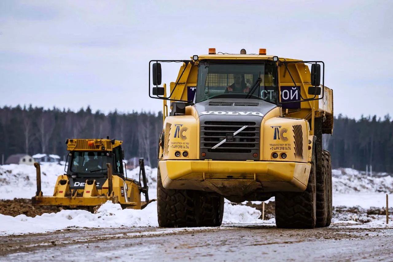Карьер, погрузка Volvo A40